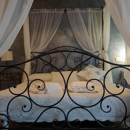 B&B Canneto Монтеверді-Мариттімо Екстер'єр фото