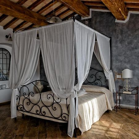 B&B Canneto Монтеверді-Мариттімо Екстер'єр фото