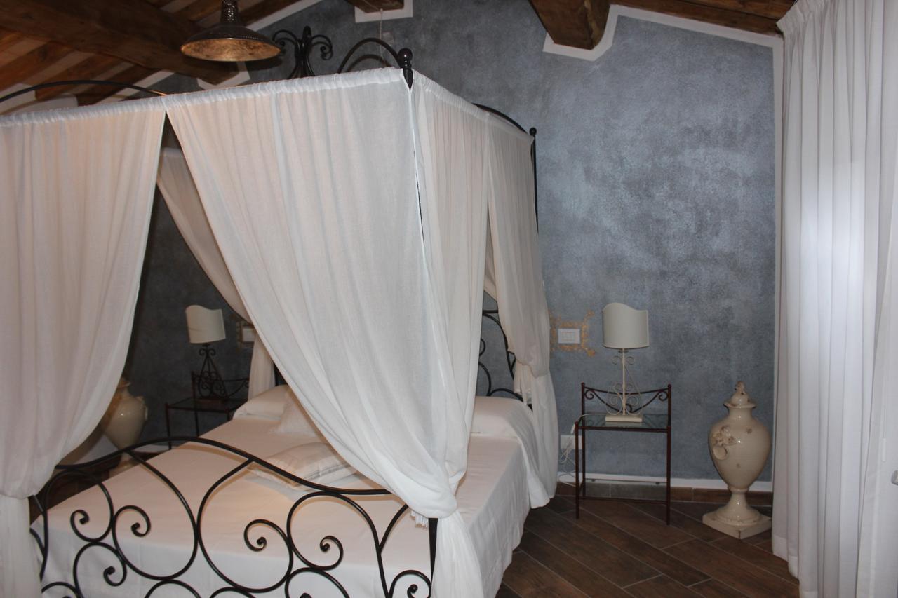 B&B Canneto Монтеверді-Мариттімо Екстер'єр фото