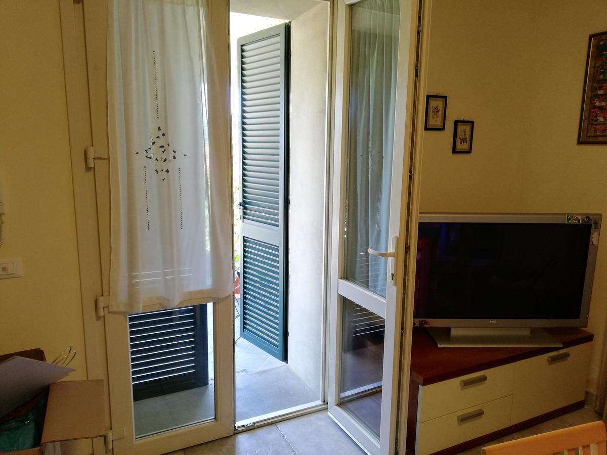 B&B Canneto Монтеверді-Мариттімо Екстер'єр фото